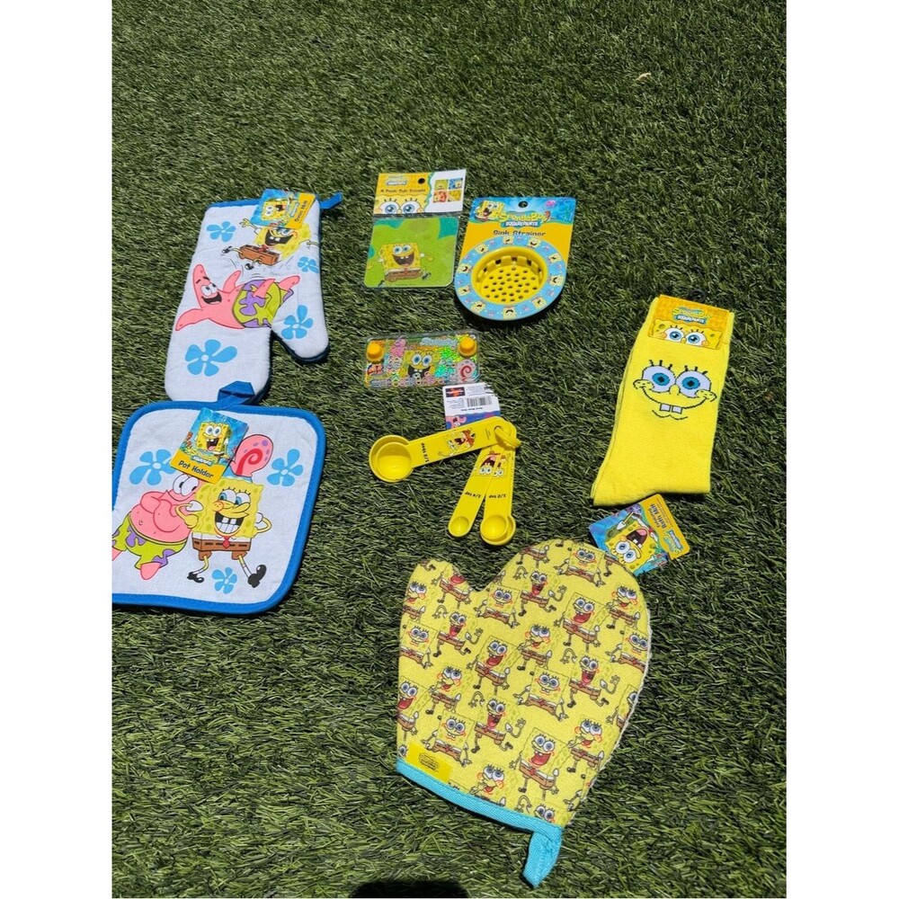 SpongeBob Squarepants Yellow & Blue Kitchen Accessory Set